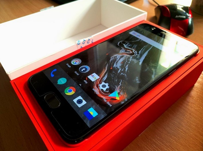 OnePlus 5 (XiaomiToday)
